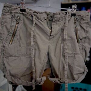 Ann Taylor Loft Size 6 Olive Green Cargo Shorts